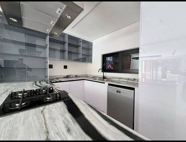 2 BEDROOM APARTMENT FOR SALE IN BROADACRES